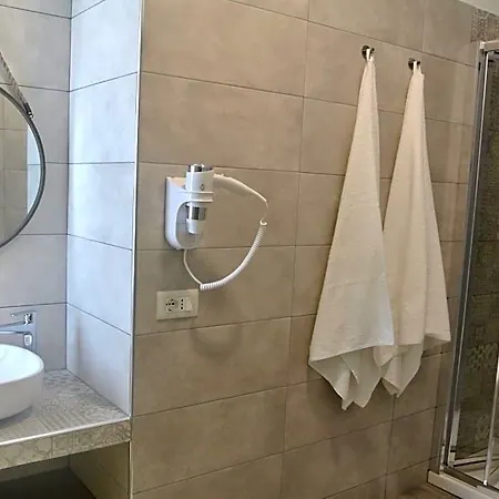 Quattordici Alojamento de Acomodação e Pequeno-almoço Agropoli